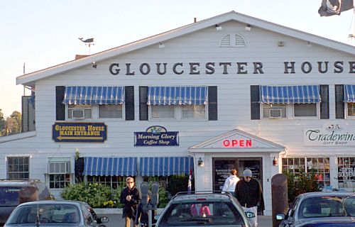 [ADAM R. JONES PHOTO]