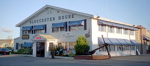 [ADAM R. JONES PHOTO]